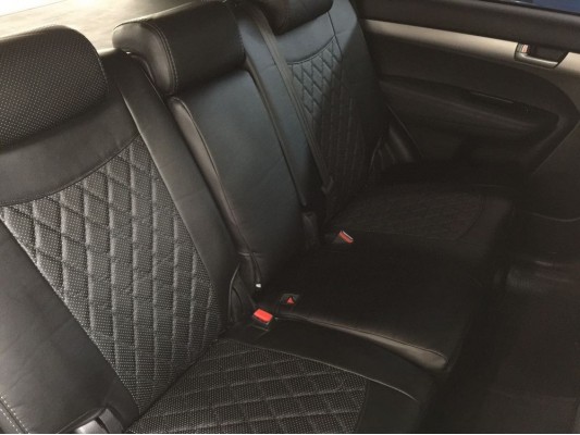 Авточехлы на Kia Sorento 2 Авточехлы на Kia Sorento 2