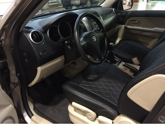 Авточехлы на Suzuki Grand Vitara Авточехлы на Suzuki Grand Vitara