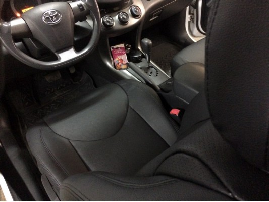 Каркасные авточехлы на Toyota RAV 4 CA30 Каркасные авточехлы на Toyota RAV 4 CA30