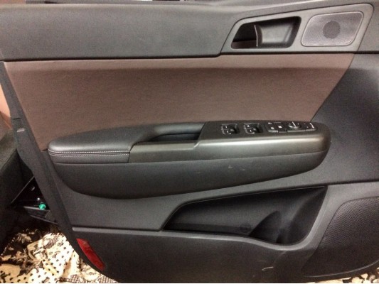 Перетяжка дверных карт Перетяжка дверных карт